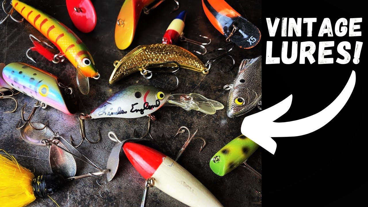 Angler opens box full of vintage lures (RARE) 