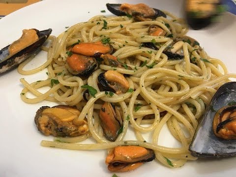 Video: Tagliatelle Con Mejillones