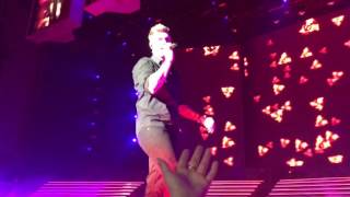 Backstreet Boys performing Shape of My Heart 4/28/2017