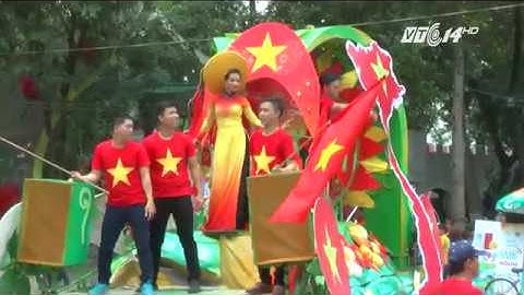 VTC14 | T.P HCM: Hàng ngàn người dân đổ về các khu vui chơi trong ngày Quốc khánh