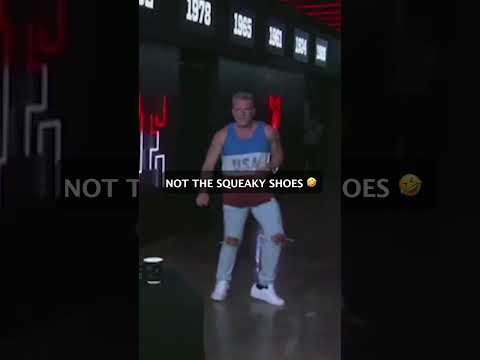 Pat McAfee making the most of his time at Alabama 😭