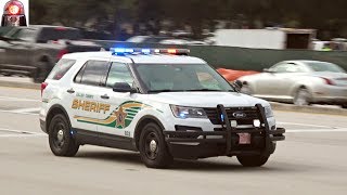 Police Car Responding with sirens - Collier County Sheriff Ford Interceptor