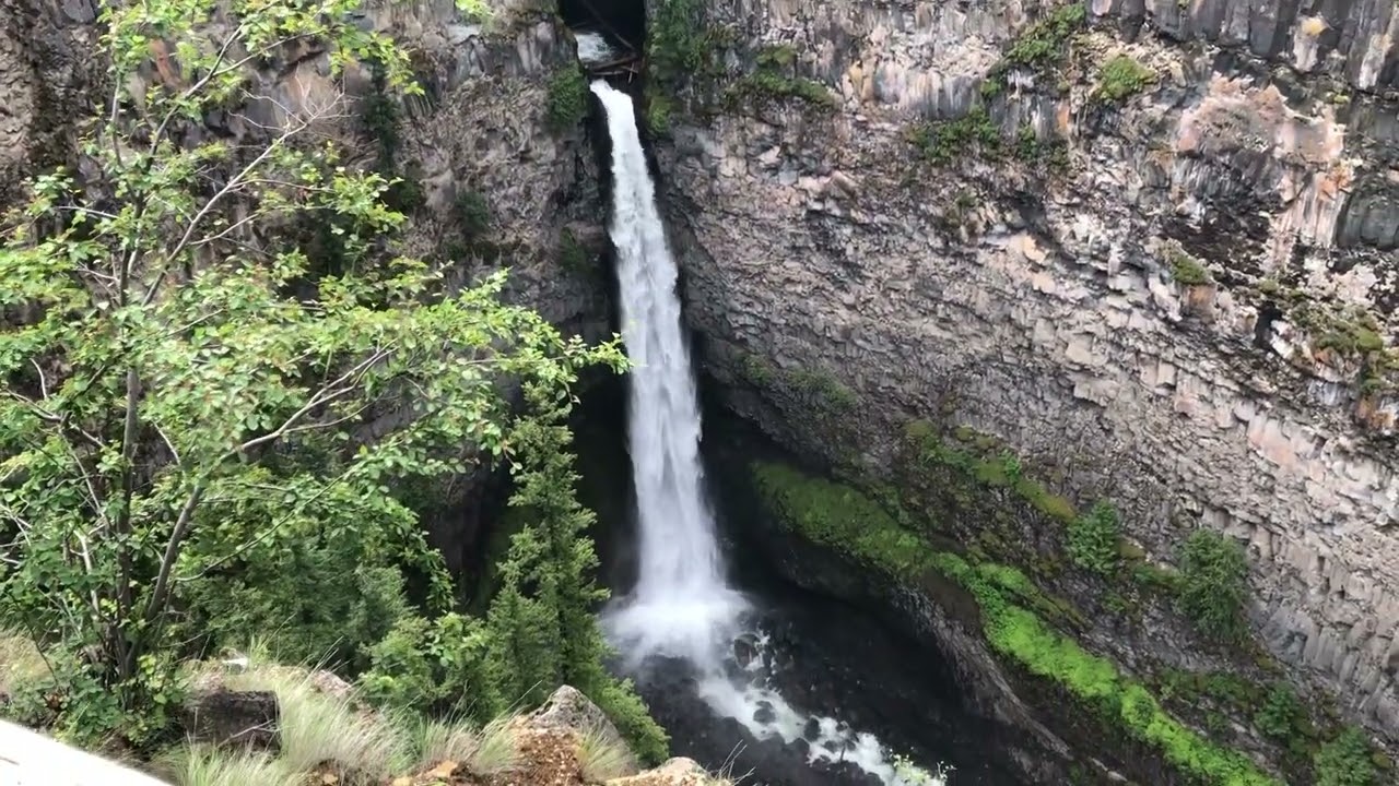 Well's Gray Helmcken Falls