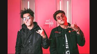 Thai song on tik tok 2018 » Boy Boy  ( Neak Bross Rith ) 🎶🎺🎼🎭🎵