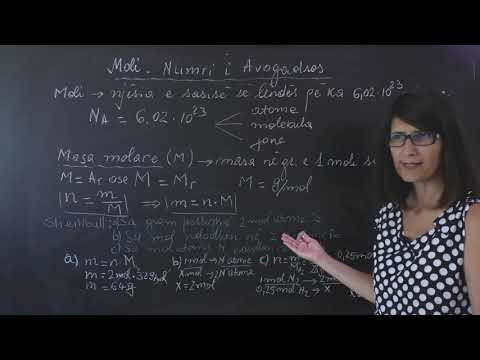 Video: Sa mole atomesh oksigjeni ka në një mol të Al2O3?