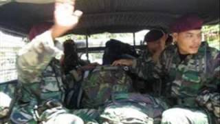 Download Lagu standing in the eyes of the world - ella theme song for malaysian paratroopers serve in Timor Leste MP3