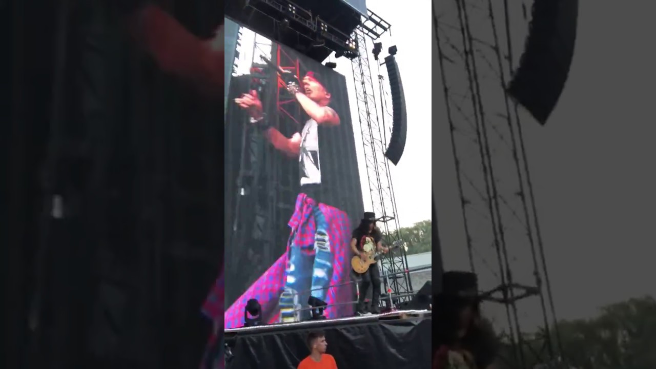 Guns'N'Roses - Slash solo live in Tallinn 16.7.2018 Lauluväljak Estonia