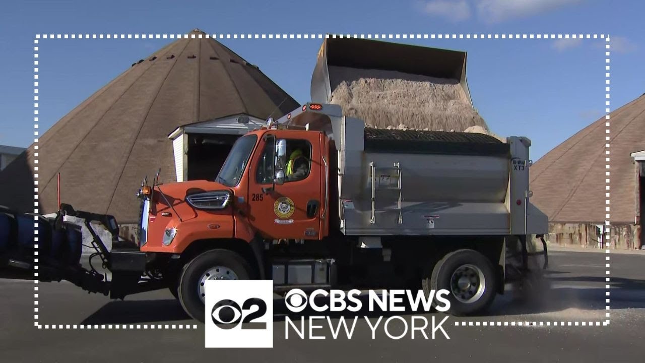 Crews preparing for weekend winter storm on Long Island, in NYC - YouTube