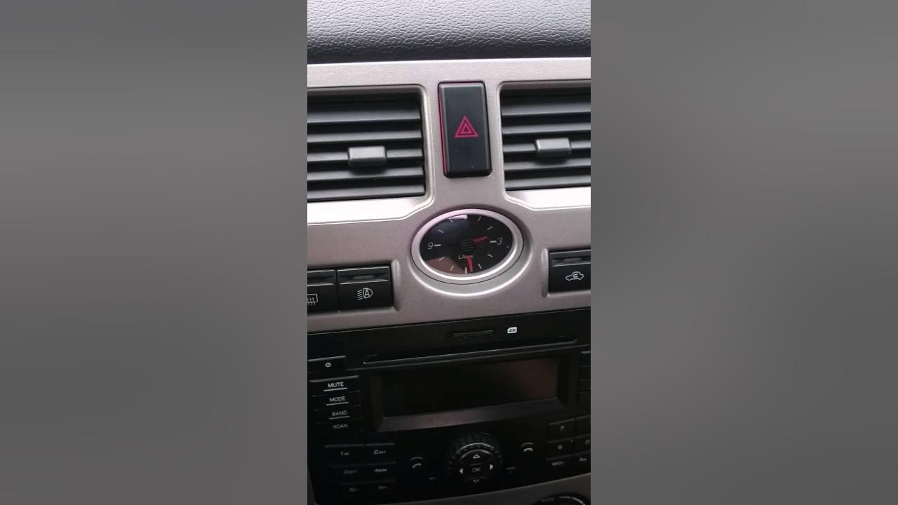 Как снять кнопку аварийки приора 2 Подсветка кнопки PRIORA 2. Lada 21124, 1,6 л, 2007 года тюнинг DRIVE2