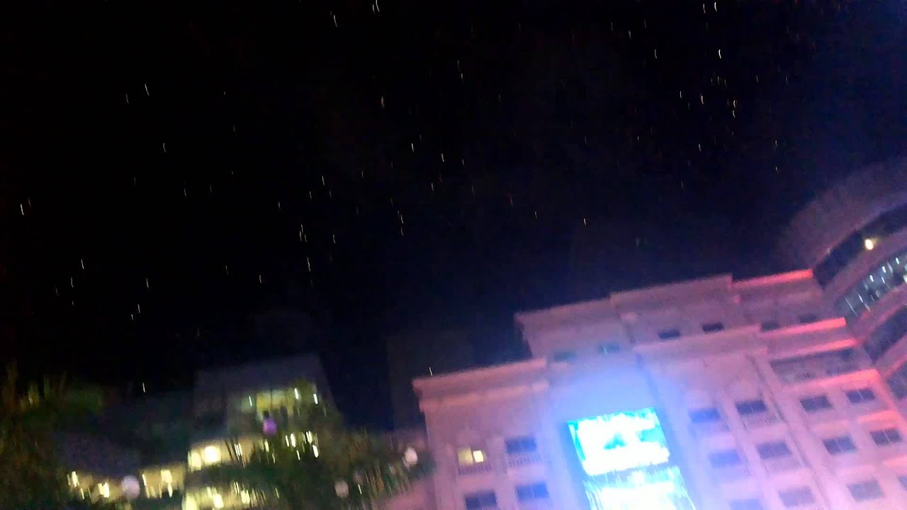 New Year 2014 fireworks in Eastwood, Metro Manila YouTube