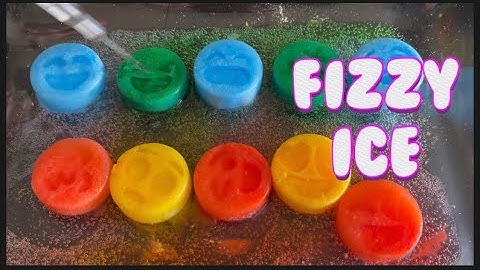 #science Vinegar + Baking Soda + Ice = Fizzy Ice | Kids Science Experiments