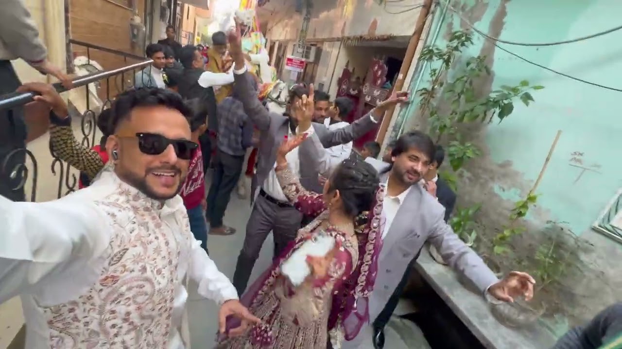 Wedding Day - Travel Vlog Delhi - Mumbai