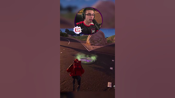 100 Ninja Turtles attack NickEh30 in the Fortnite sewers