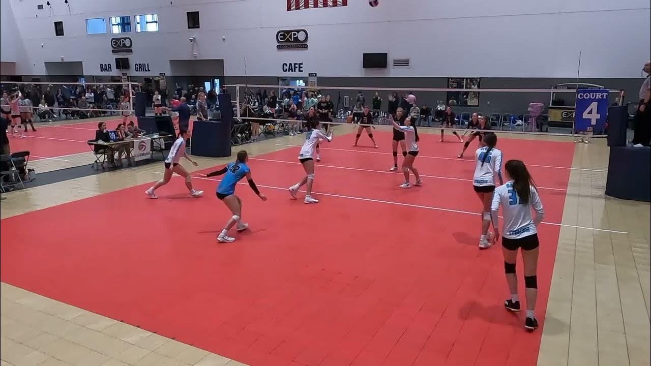 Lauren Poland MB 2024, Syracuse Volleyball Club 17-1 #40, 2/11/23 Highlights - YouTube