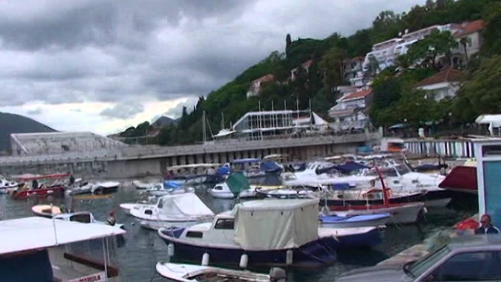 Херцег-Нови.Черногория.май 2012 - YouTube