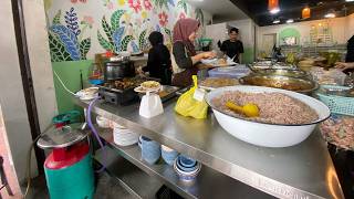 Restoran BEKWoh at Taman Melawati, Kuala Lumpur. Serving various Kelantanese cuisines