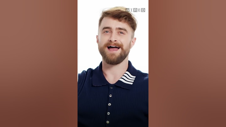Daniel Radcliffe Addresses Rumors of Him Breaking Harry Potter Wands