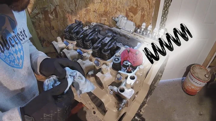 4BT Cummins Valve Spring FAIL! [Land Rover Build]