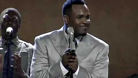 VaShawn Mitchell - Nobody Greater (Official Live V...
