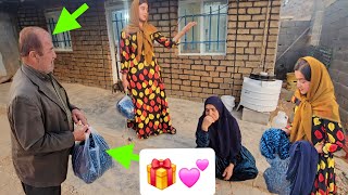 Gholamali's gift to Maryam turned into a fight! 🎁😮 His frustration with Nasreen