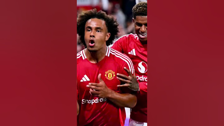 Joshua Zirkzee scores on debut to give Manchester United scrappy first win #shorts
