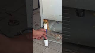 BIANG KEROK Kulkas Di Colokin Listrik JEGLEK #shorts #tutorial #trending #edukasi #hype #service