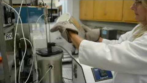 Cryo-Cal II - Cryostat Temperature Calibrator - EDL, Inc.