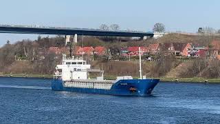 NATHALIE Frachtschiff Nord-Ostsee-Kanal Schleuse 7.4.2023