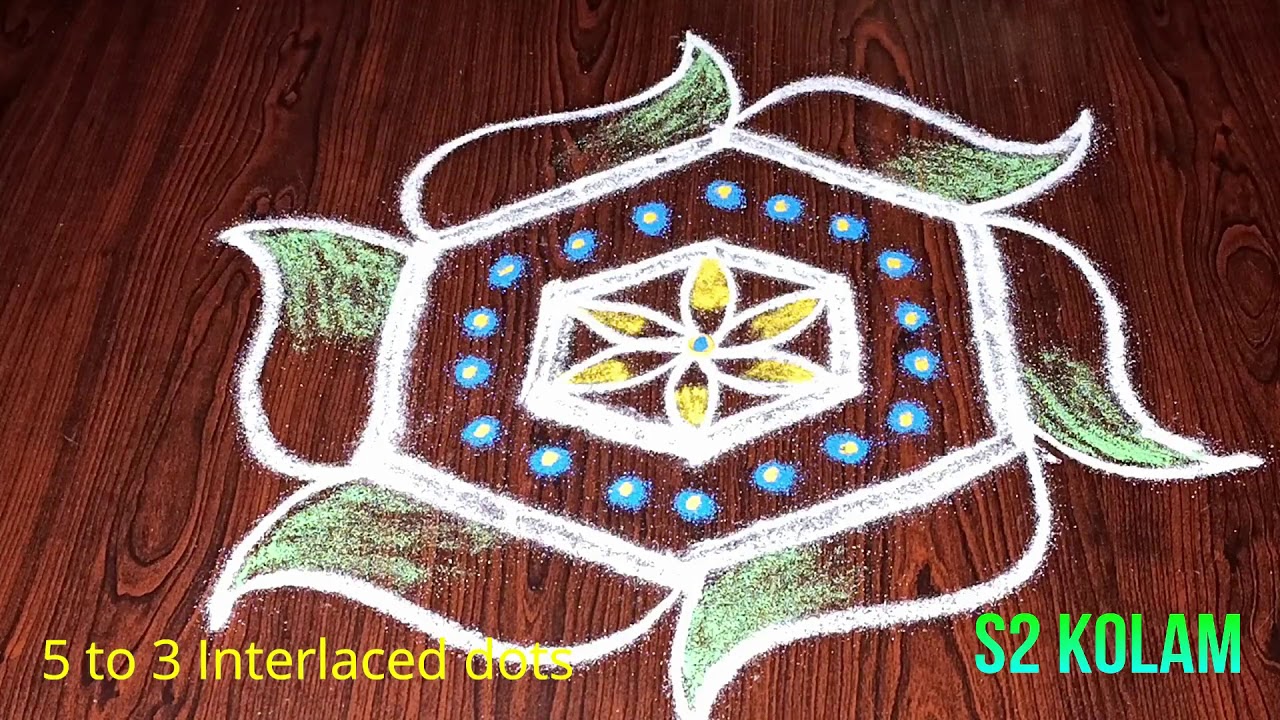 Beautiful innovative flower rangoli with dots || 7 pulli kolam for ...