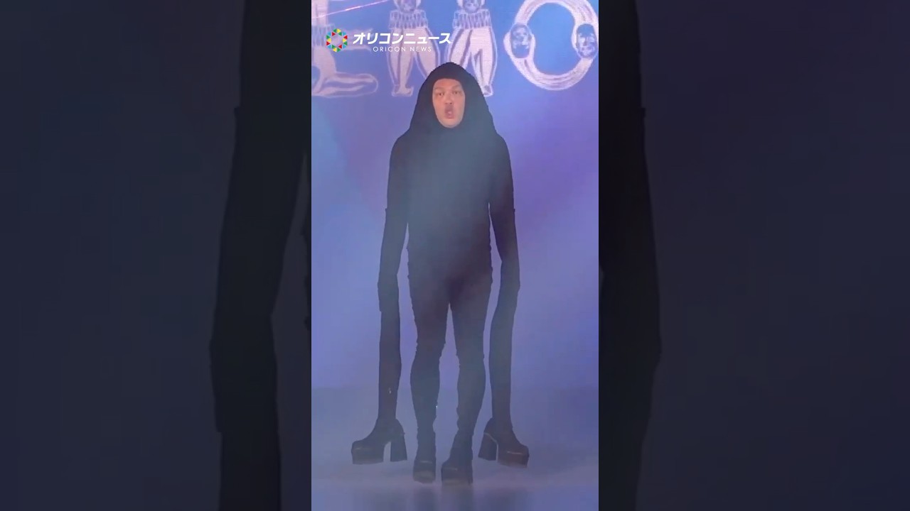 野性爆弾・くっきー！、前代未聞の“四足歩行ランウェイ”に会場絶叫！　#shorts
