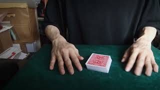 Sandwich Queens. Card Tricks.