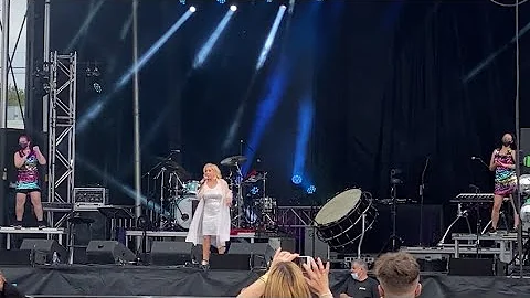 Patsy Gallant au Festival Lorettain de l'Ancienne-...