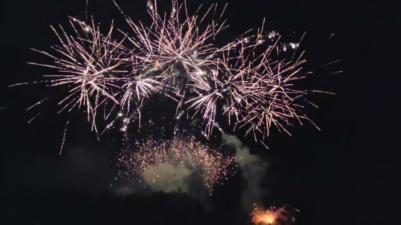 Mohlfeuerwerk vorschießen  2025 Abschlussfeuerwerk 