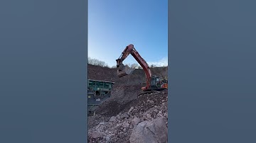 Epic Powerscreen crushing and screening set up #quarry #aggregates