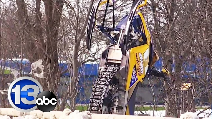 7 snowmobilers rescued from the Erie Canal