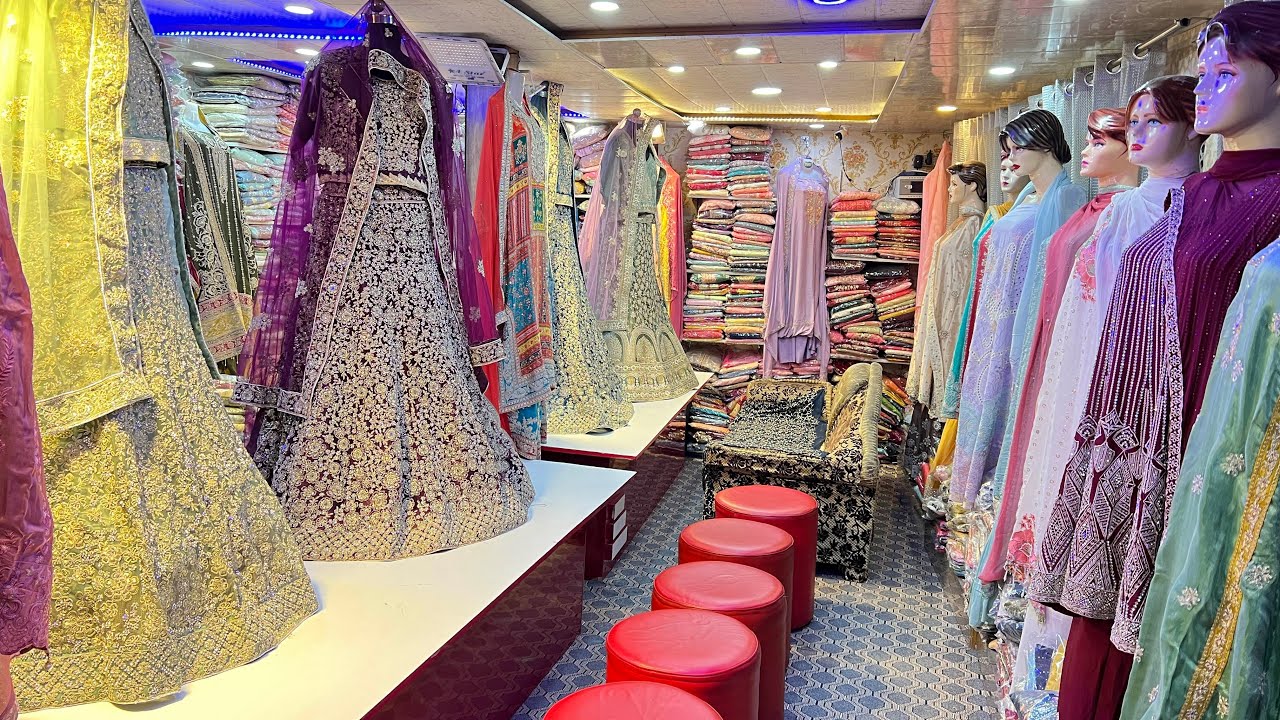 Biggest sale #Free_Offers for #Nazakat_Textiles