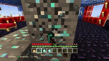 Minecraft Mining diamond with fortune 3 pickaxe