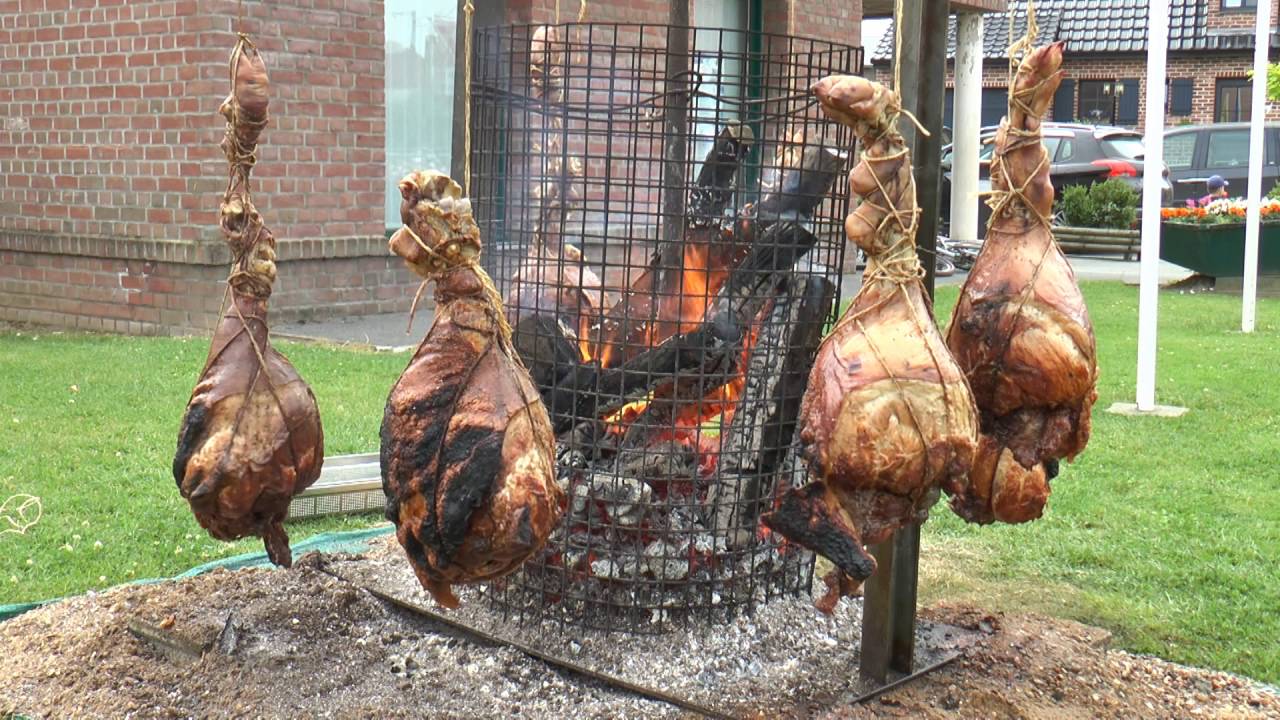 Tout est bon dans le cochon! - YouTube