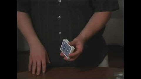 Overview of the Floating Card Trick: Learn Free Magic