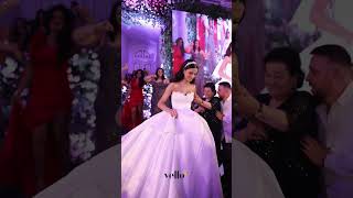 Dasma Shqiptare Tradicionale - Irkenc Hyka E Bëri Këtë Hyrje Edhe Më Të Veçantë Resimi