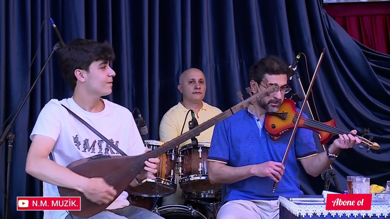 Ustad Həsənağa Sadıqovun nəvəsi Hüseyn Elçin oğlu Sadıqov saz. Ramin skripka. 