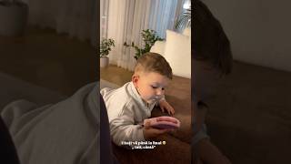 Vladimir vorbește la telefon! #getasterp
