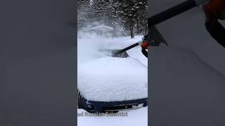 Removing Snow Of Your Car With A Leaf Blower