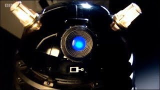 Doctor Who - Doomsday - Cybermen vs. Daleks