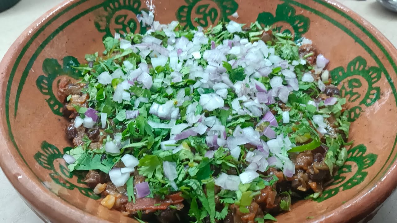 Syeda Cook kaaley Cholay Recipe By Cooking corner with syeda - YouTube