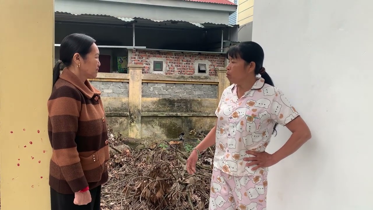 Bà quế không ngờ toàn giám làm liều.sợ bà quyển sẽ đi trình báo 