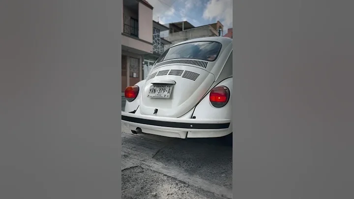 Clicks. Clunks. A soft hum. A Beetle doing what it does best – in its own rhythm. Enjoy the sound 🤍