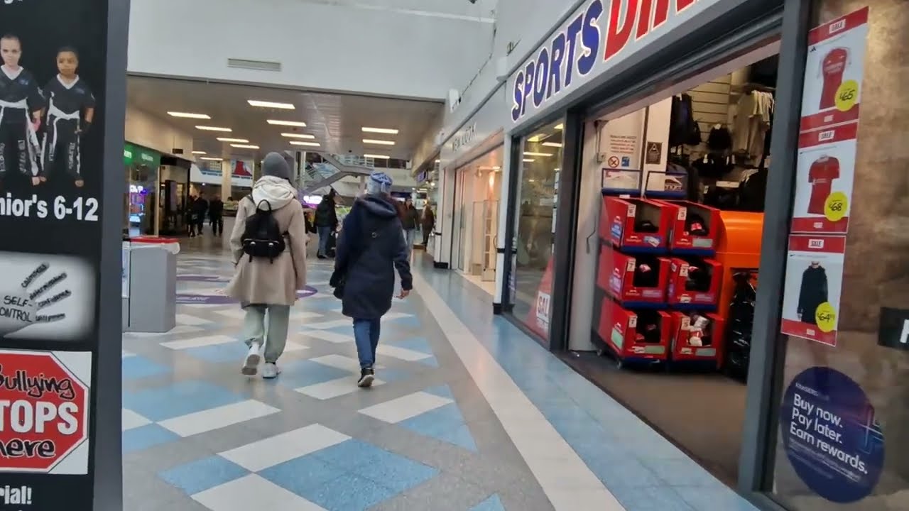 SURREY QUAYS Shopping Centre (2025) Walking through