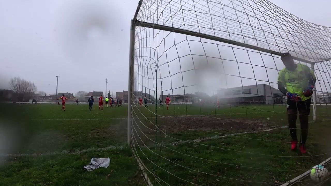 Eerste Helft KVC Eendracht Nieuwerkerken A - V.C.  Osta Meerbeke B (Goalkeeper Pov)