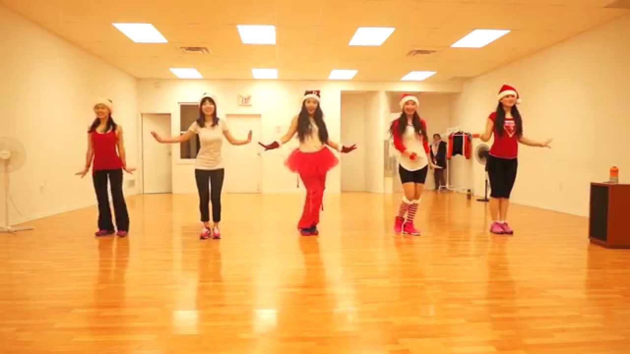 Zumba - Jingle Bells (Bass) covered by WinnipegZumba Girls